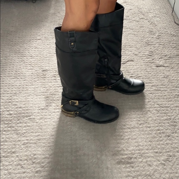 Black flat boots - Picture 4 of 6
